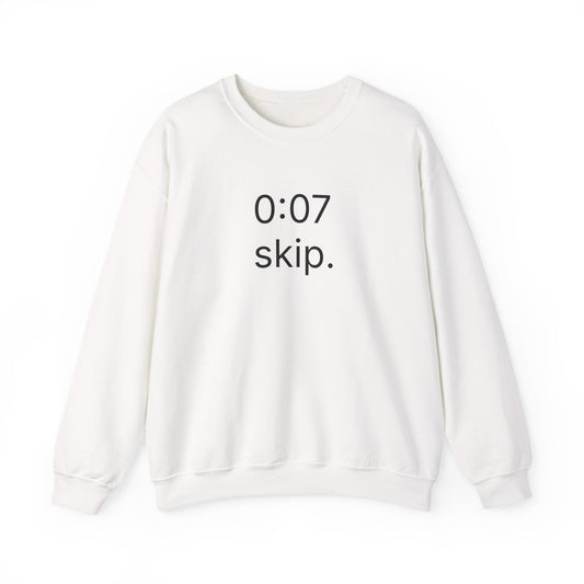007 - skip. sweatshirt